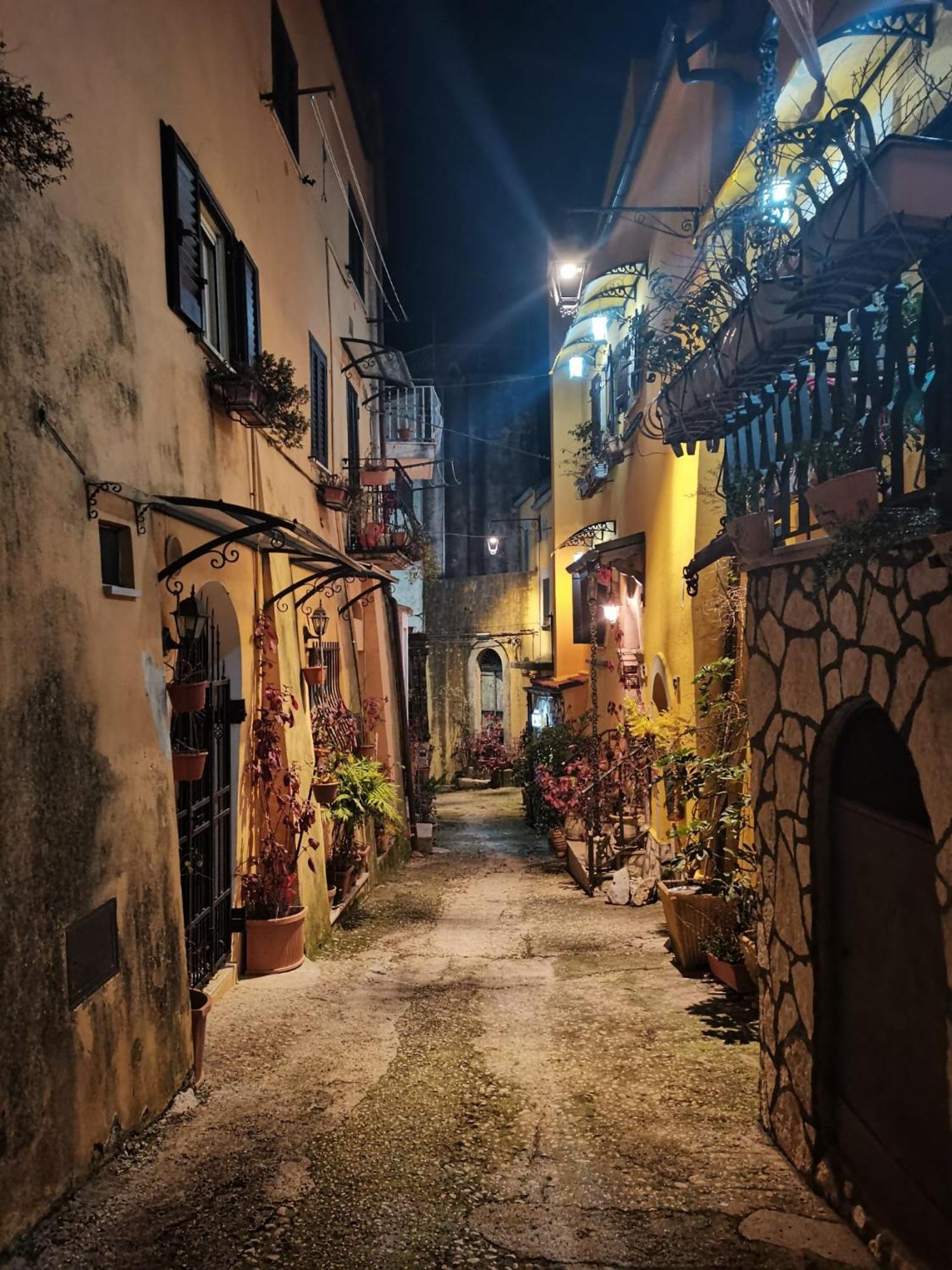 Apartmán Domus Lineker Venafro Exteriér fotografie